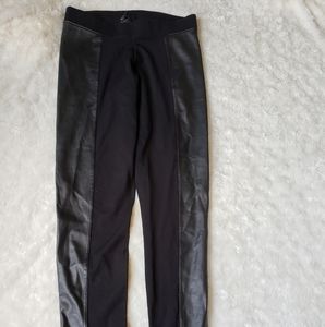 BLACK Faux Leather Crop Leggings Color blocked SM